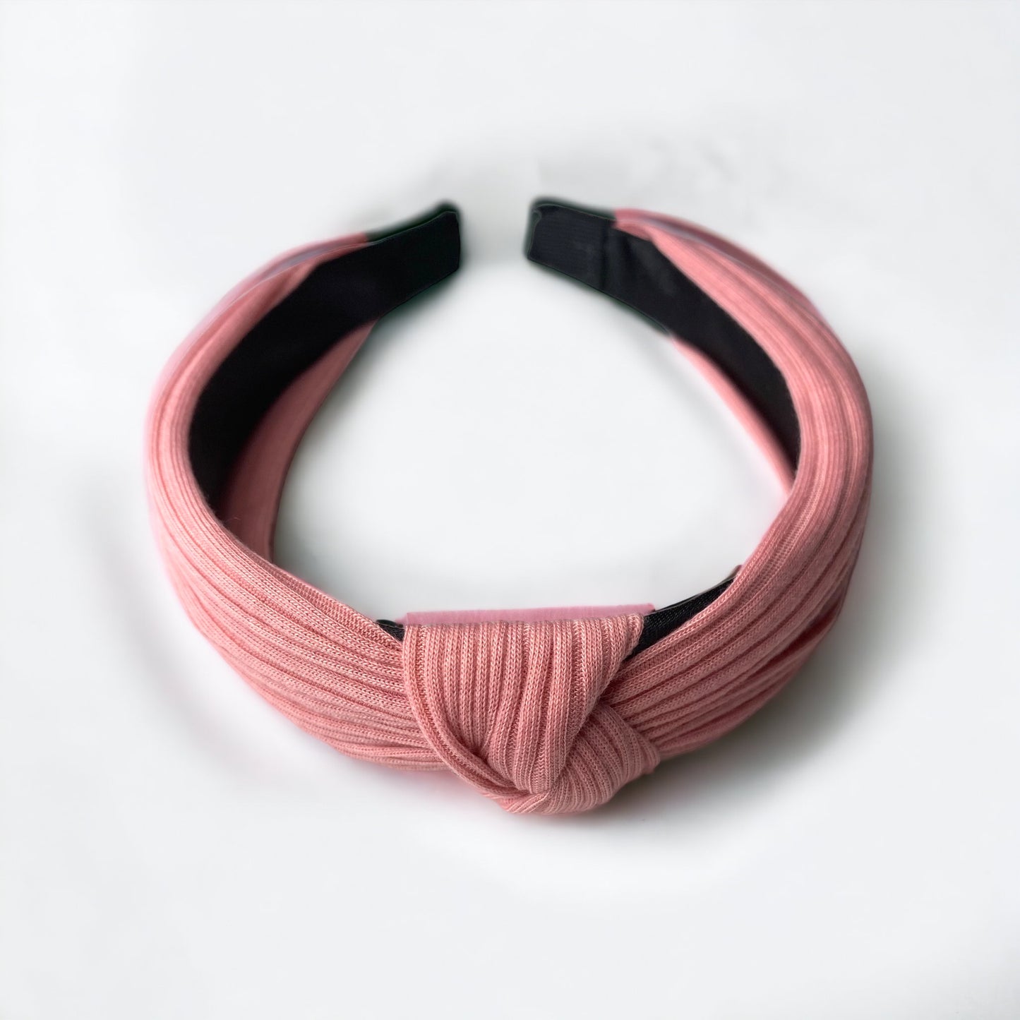 Knit knot pink