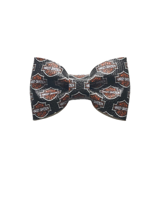 Motorcycle club bowtie