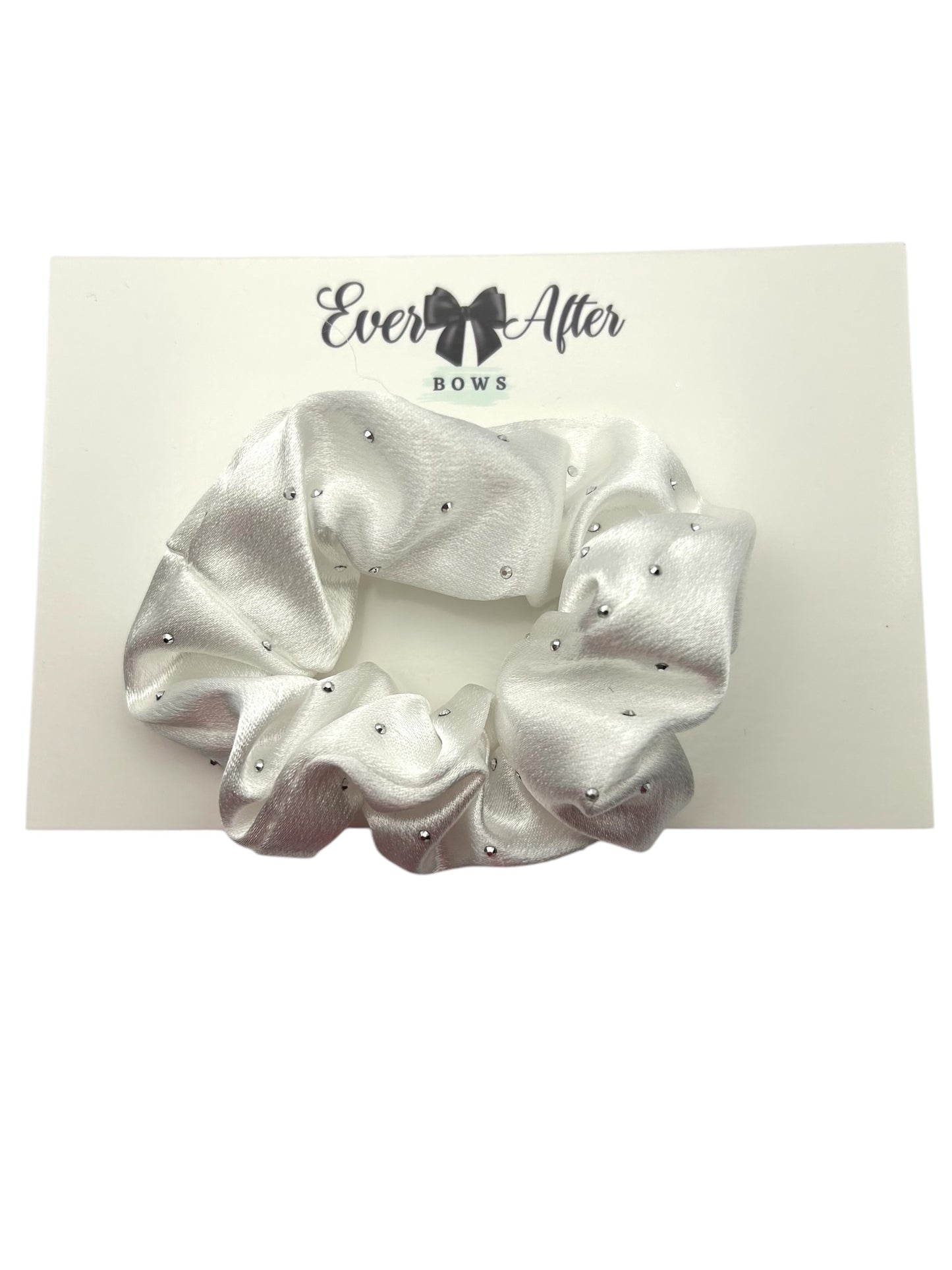 WHITE DIAMOND SCRUNCHIE