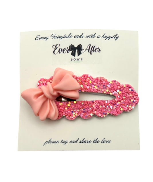 PINK BOW CLIP