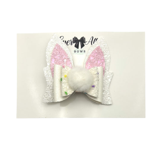 BUNNY POM POM WHITE "3"