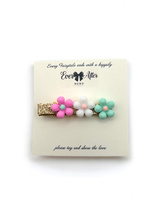 PINK FLOWERS BAR CLIP