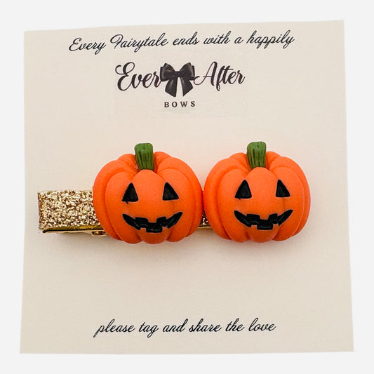 PUMPKINS BAR CLIP